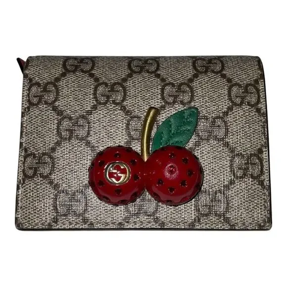 GUCCI Cherry GG Supreme  Beige Gray Bi-fold Wallet W/Box and Card - Picture 3 of 16